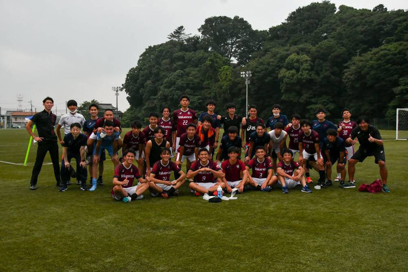 早稲田大学ア式蹴球部チームとの集合写真